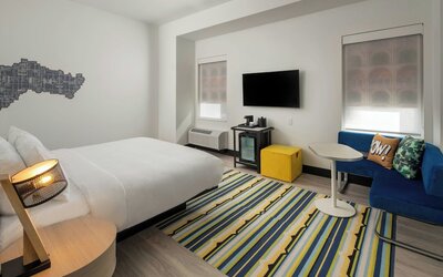 Aloft by Marriott Memphis Downtown