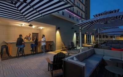 Aloft by Marriott Memphis Downtown