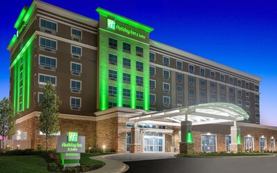Holiday Inn & Suites Memphis Southeast-Germantown by IHG