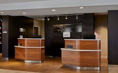 Courtyard by Marriott Memphis Airport