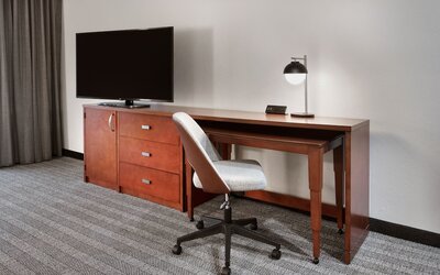 Courtyard by Marriott Memphis Airport