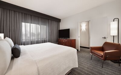 Courtyard by Marriott Memphis Airport
