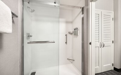 Courtyard by Marriott Memphis Airport