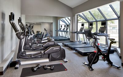 Courtyard by Marriott Memphis Airport