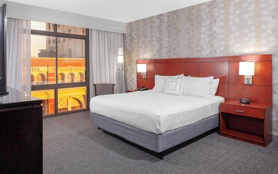 Courtyard by Marriott Downtown Memphis