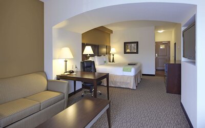 La Quinta Inn & Suites by Wyndham Memphis Wolfchase