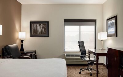 La Quinta Inn & Suites by Wyndham Memphis Wolfchase