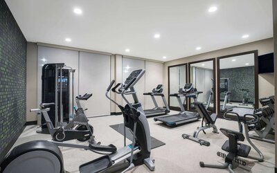 La Quinta Inn & Suites by Wyndham West Memphis
