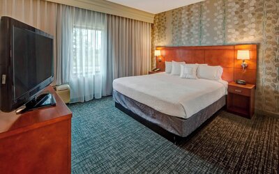 Courtyard by Marriott Memphis Southaven