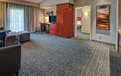 Courtyard by Marriott Memphis Southaven