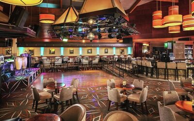 Hotel bar at DoubleTree By Hilton Ontario Airport.