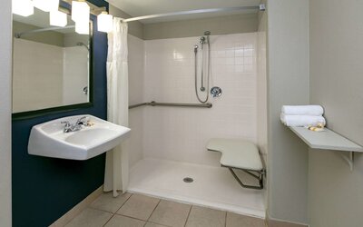 La Quinta Inn & Suites by Wyndham Horn Lake / Southaven Area