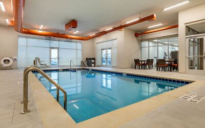 Cambria Hotel Milwaukee Downtown