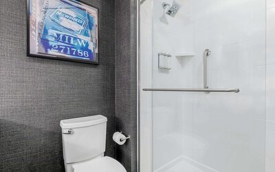 Cambria Hotel Milwaukee Downtown