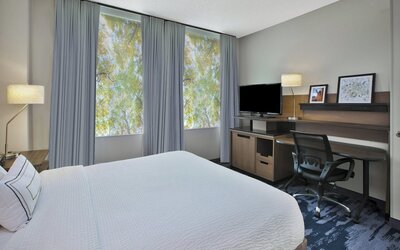 Fairfield Inn & Suites by Marriott Milwaukee Downtown