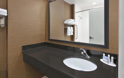 Fairfield Inn & Suites by Marriott Milwaukee Downtown
