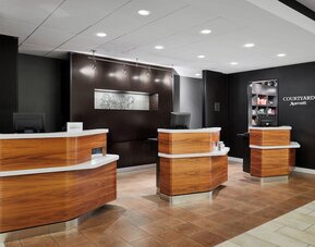 Courtyard by Marriott Milwaukee Downtown