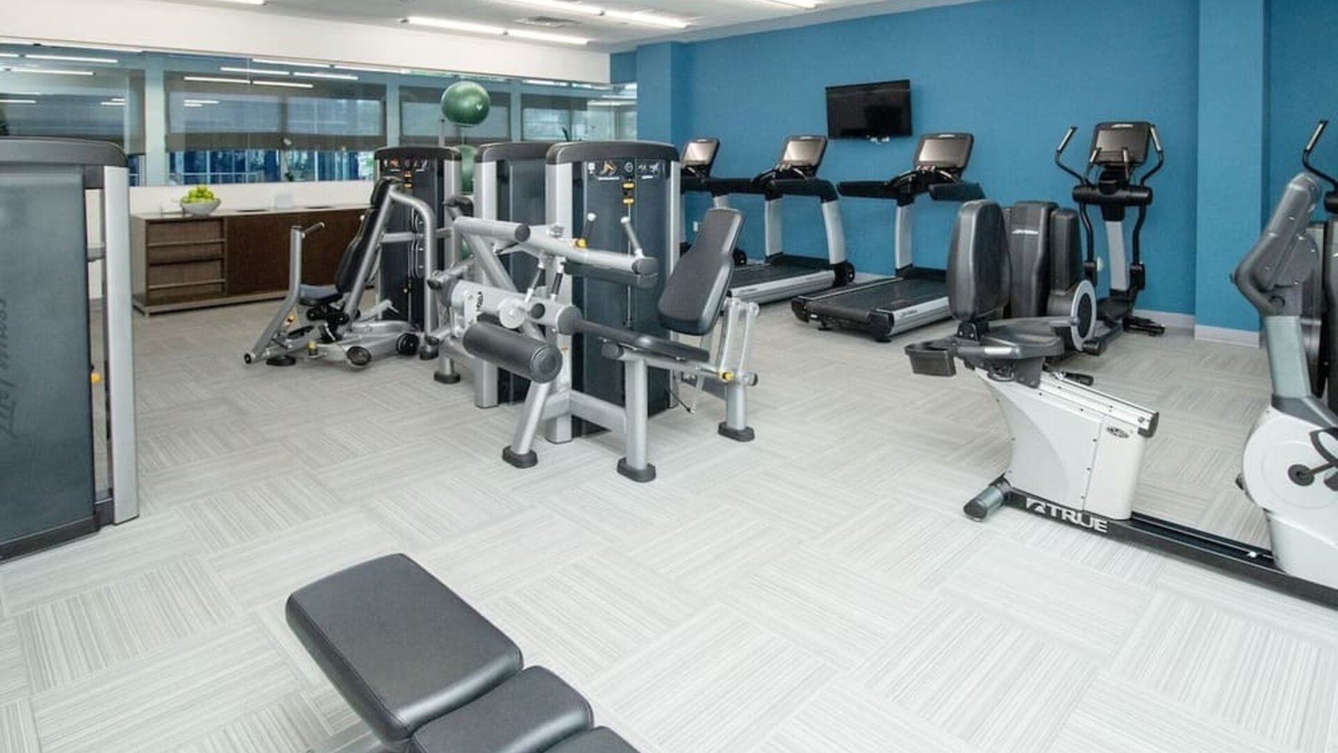 Fitness center at Element Miami Doral.