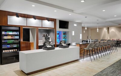 Courtyard by Marriott Milwaukee Downtown