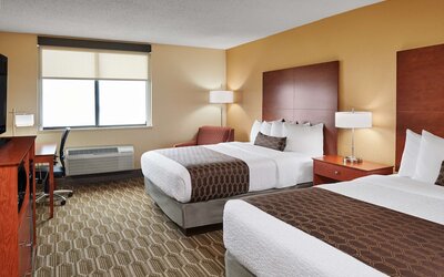 Best Western Plus Milwaukee Airport Hotel & Conference Ctr
