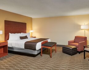 Best Western Plus Milwaukee Airport Hotel & Conference Ctr