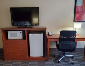 Best Western Plus Milwaukee Airport Hotel & Conference Ctr