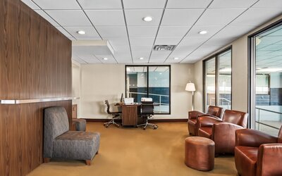 Royle Hotel Milwaukee Airport