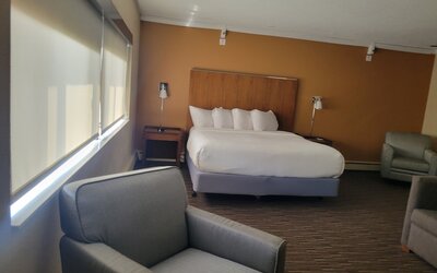 Royle Hotel Milwaukee Airport