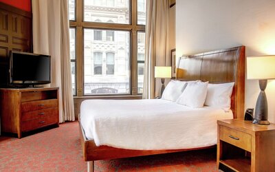 Hilton Garden Inn Milwaukee Downtown