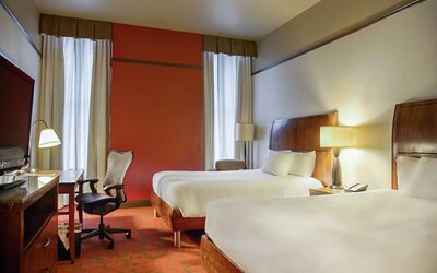 Hilton Garden Inn Milwaukee Downtown