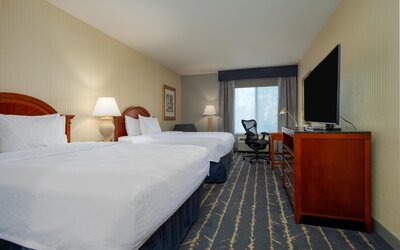 Hilton Garden Inn Milwaukee Northwest Conference Center