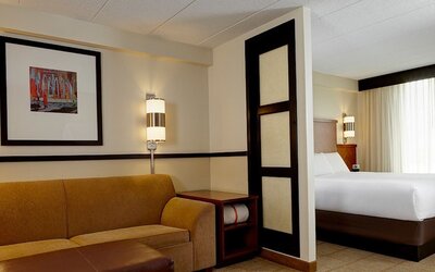 Hyatt Place Milwaukee Airport
