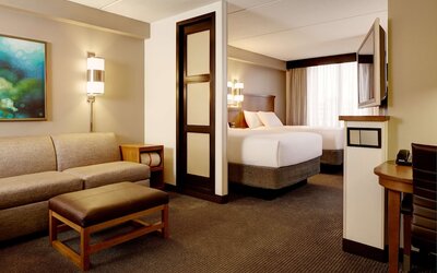 Hyatt Place Milwaukee Airport