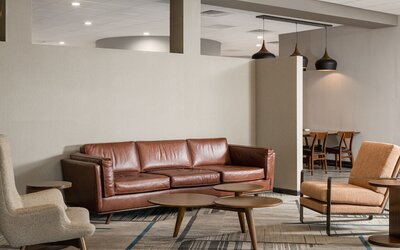 Four Points by Sheraton Milwaukee North Shore