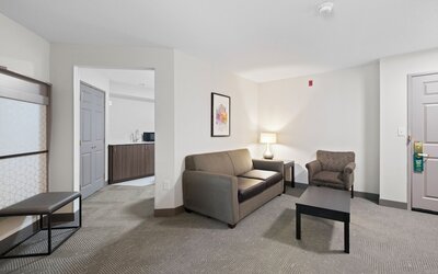 Holiday Inn Hotel & Suites-Milwaukee Airport by IHG