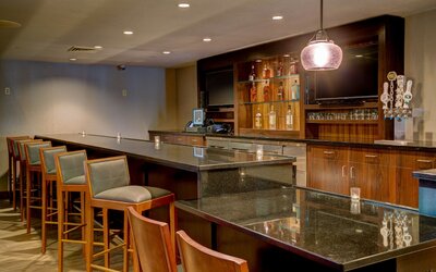 Holiday Inn Hotel & Suites-Milwaukee Airport by IHG