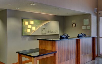 Holiday Inn Hotel & Suites-Milwaukee Airport by IHG