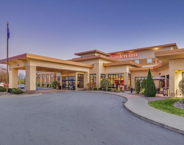 Hilton Garden Inn Milwaukee Airport