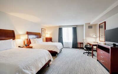 Hilton Garden Inn Milwaukee Airport