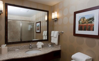 Hilton Garden Inn Milwaukee Airport