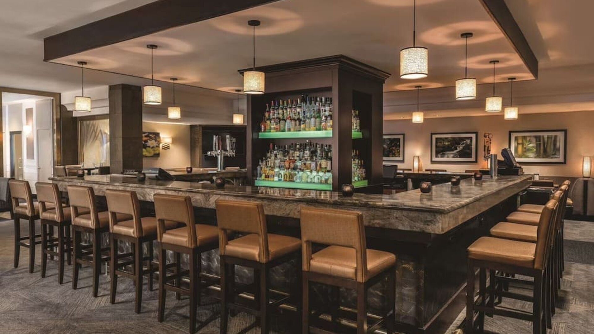 Hotel bar at Laguardia Plaza Hotel.