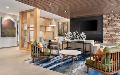 Fairfield Inn & Suites by Marriott Milwaukee West