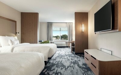 Fairfield Inn & Suites by Marriott Milwaukee West