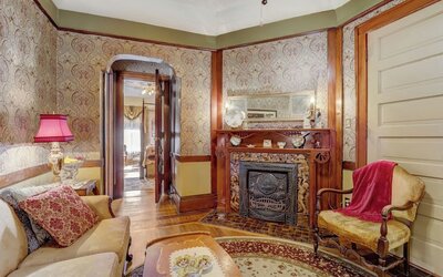 Schuster Mansion Bed & Breakfast