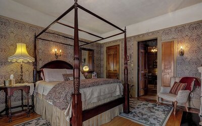 Schuster Mansion Bed & Breakfast
