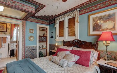 Schuster Mansion Bed & Breakfast