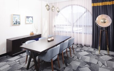 Saint Kate - The Arts Hotel
