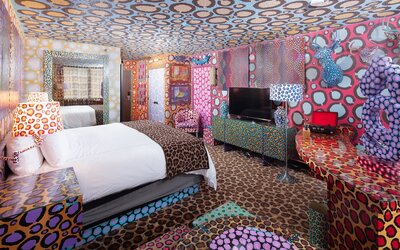 Saint Kate - The Arts Hotel