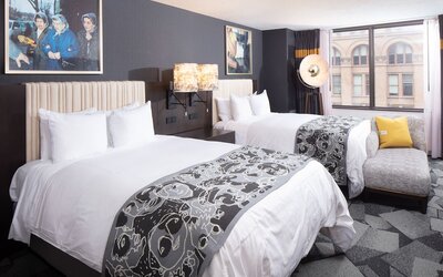 Saint Kate - The Arts Hotel