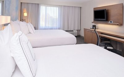 Country Inn & Suites By Radisson, Brown Deer - Milwaukee North
